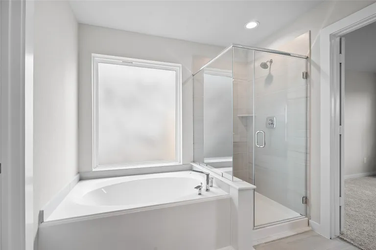 New York City Real Estate | View 2375 Village Leaf Drive | room 7 | View 8