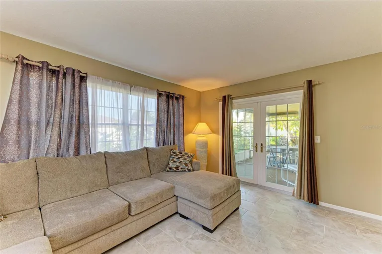 Sarasota/St. Petersburg Real Estate | View 2211 42nd Street W | room 28 | View 29