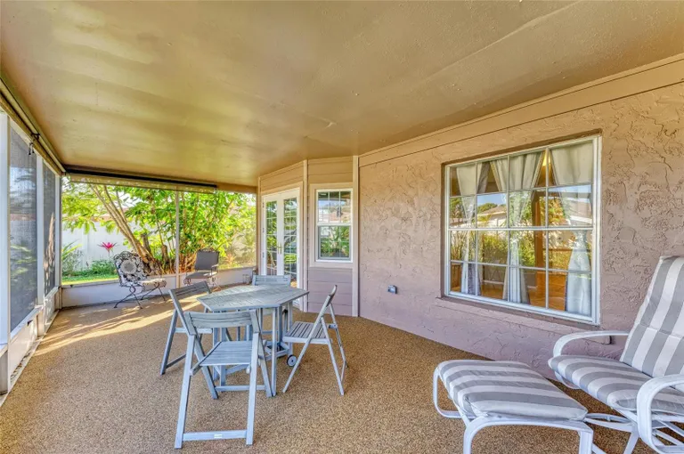 Sarasota/St. Petersburg Real Estate | View 2211 42nd Street W | room 31 | View 32