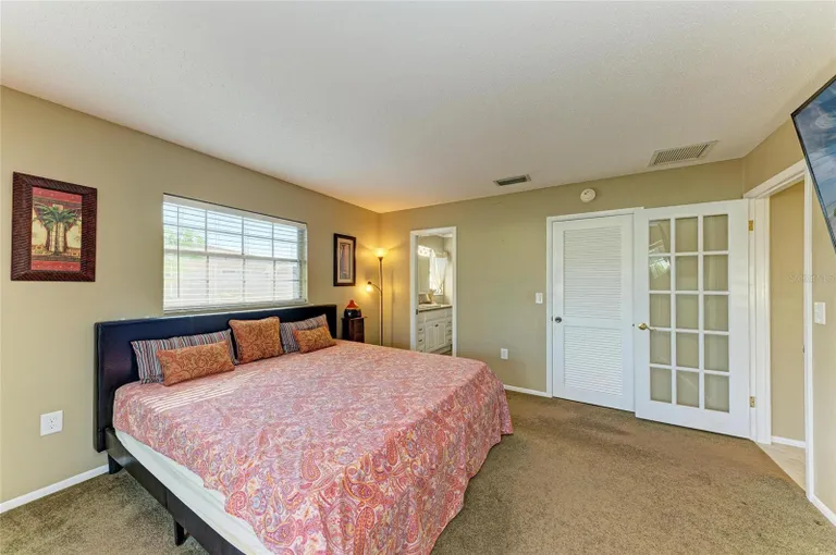 Sarasota/St. Petersburg Real Estate | View 2211 42nd Street W | room 17 | View 18