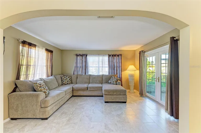 Sarasota/St. Petersburg Real Estate | View 2211 42nd Street W | room 27 | View 28