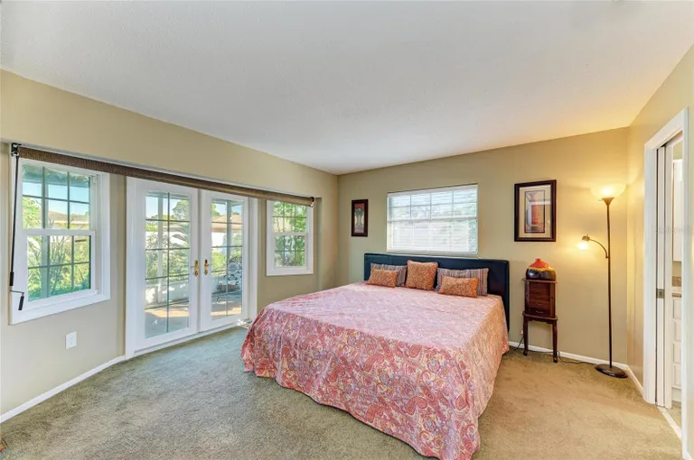 Sarasota/St. Petersburg Real Estate | View 2211 42nd Street W | room 15 | View 16
