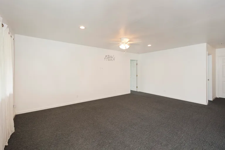 New York City Real Estate | View 2500 AINAOLA DR | room 11 | View 12