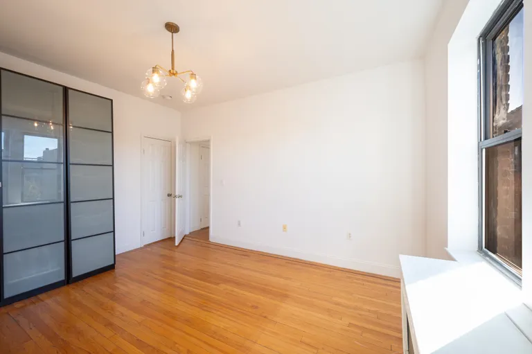 New York City Real Estate | View 333 Fairmount Ave Unit# 5E | room 6 | View 7