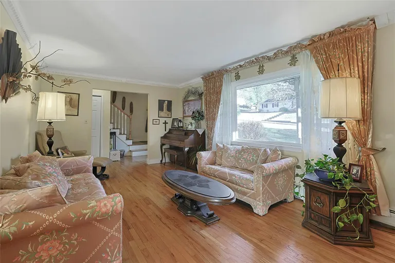 Rockland/Orange/NJ Real Estate | View 12 Country Lane | room 10 | View 11