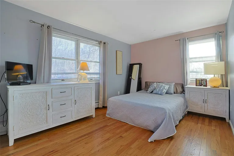 Rockland/Orange/NJ Real Estate | View 12 Country Lane | room 22 | View 23