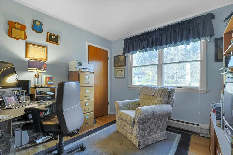 Rockland/Orange/NJ Real Estate | View 12 Country Lane | room 24 | View 25