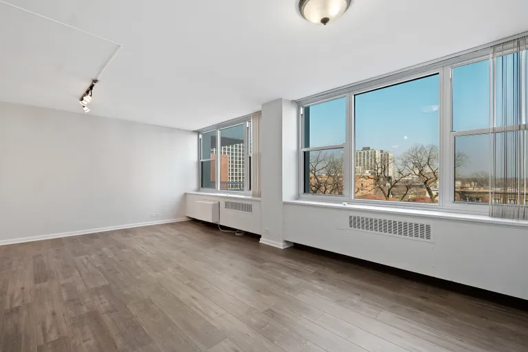 New York City Real Estate | View 4250 N Marine, 634 | room 3 | View 4