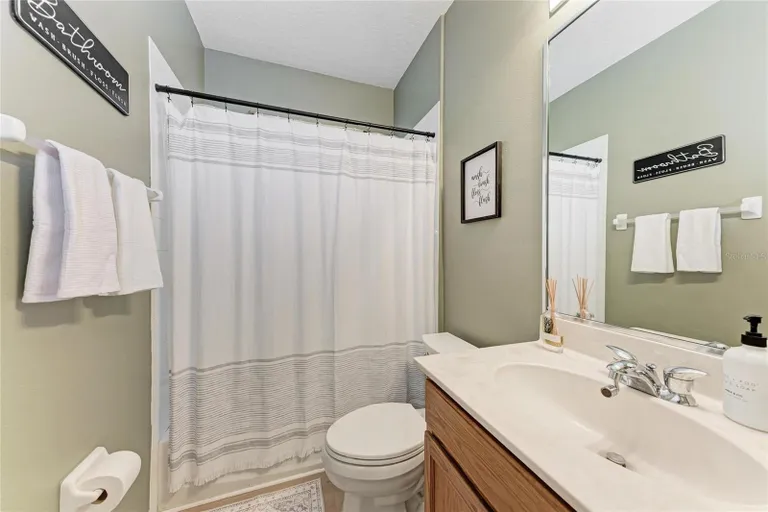 Sarasota/St. Petersburg Real Estate | View 4712 Trout River Crossing | room 14 | View 15