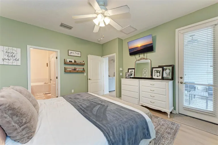 Sarasota/St. Petersburg Real Estate | View 4712 Trout River Crossing | room 19 | View 20