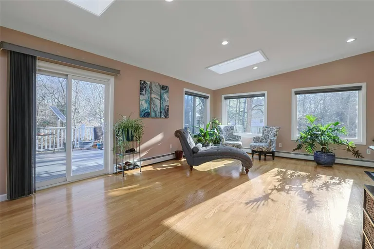 Rockland/Orange/NJ Real Estate | View 160 Phillips Hill Road | room 16 | View 17