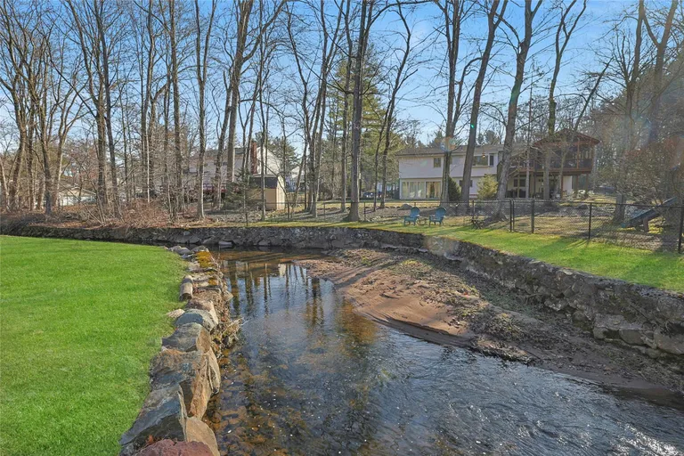Rockland/Orange/NJ Real Estate | View 160 Phillips Hill Road | room 5 | View 6