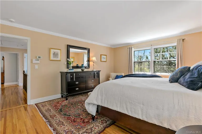 New York City Real Estate | View 4 Walden Road | room 19 | View 20