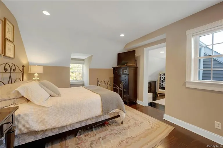 New York City Real Estate | View 744 Sleepy Hollow Road | room 11 | View 12