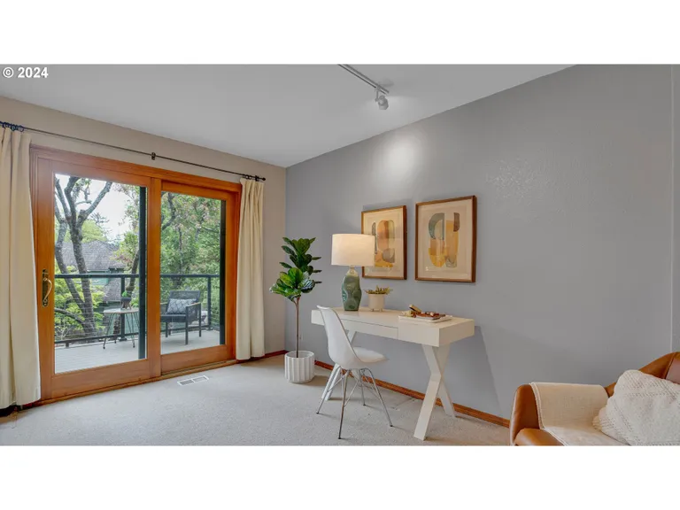 New York City Real Estate | View 11603 SW Vacuna Ct | room 20 | View 21