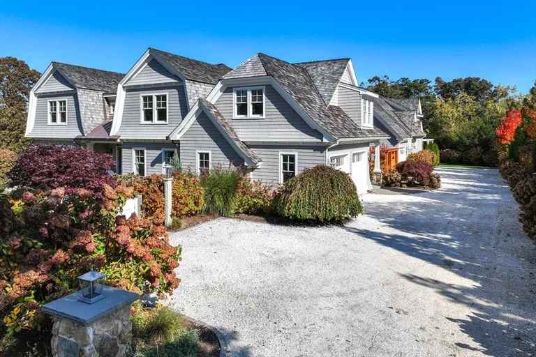 Boston, MA Real Estate | View 114 Cranberry Lane | room 1 | View 2