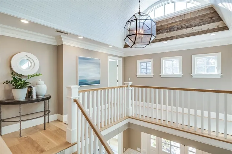 Boston, MA Real Estate | View 114 Cranberry Lane | room 17 | View 18