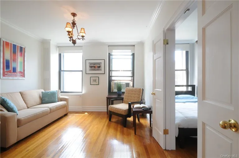 New York City Real Estate | View 467 W 57th Street Unit# 3A | room 1 | View 2