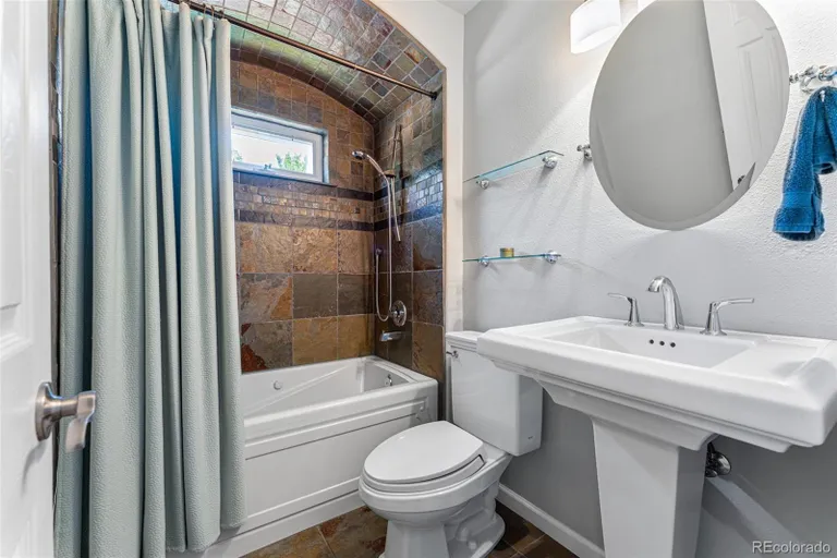 Denver Real Estate | View 2551 South Gilpin Street | room 18 | View 19