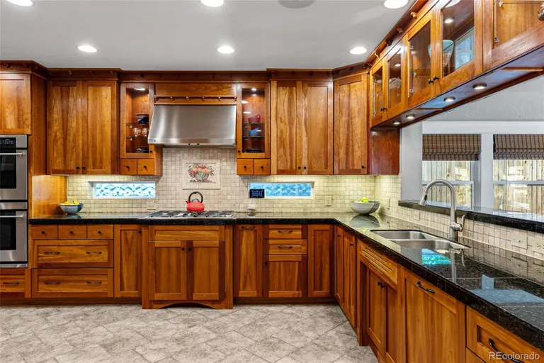 Denver Real Estate | View 2551 South Gilpin Street | room 8 | View 9