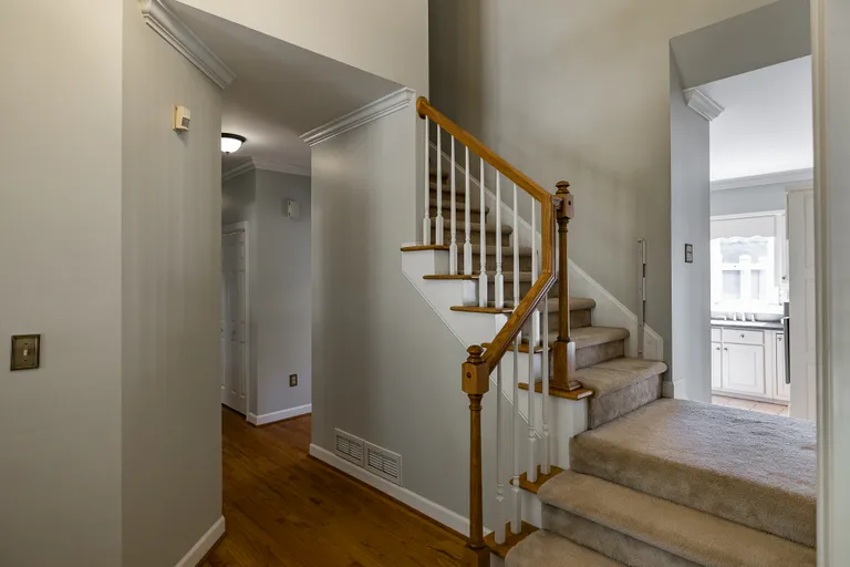 New York City Real Estate | View 1010 Queen Anne Court | 4 | View 4