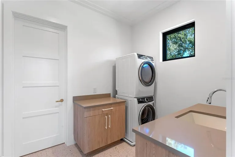 Central Florida Real Estate | View 1948 Rowena Avenue | room 34 | View 35