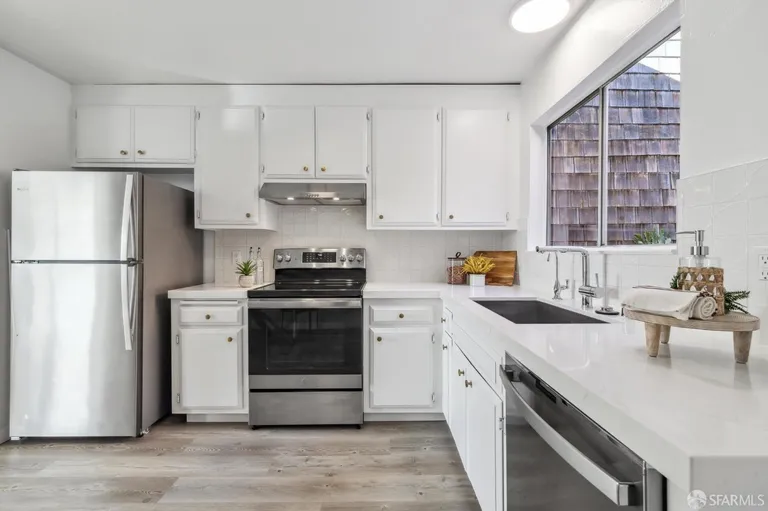 Northern California Real Estate | View 1280 47th | room 9 | View 10