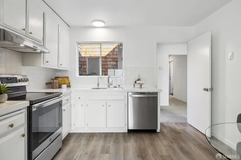 Northern California Real Estate | View 1280 47th | room 8 | View 9