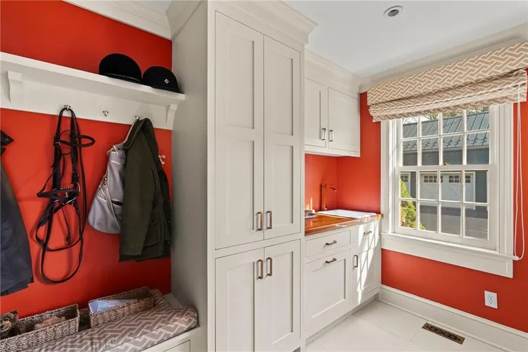 Hudson Valley Real Estate | View 836 Duell Road | room 10 | View 11