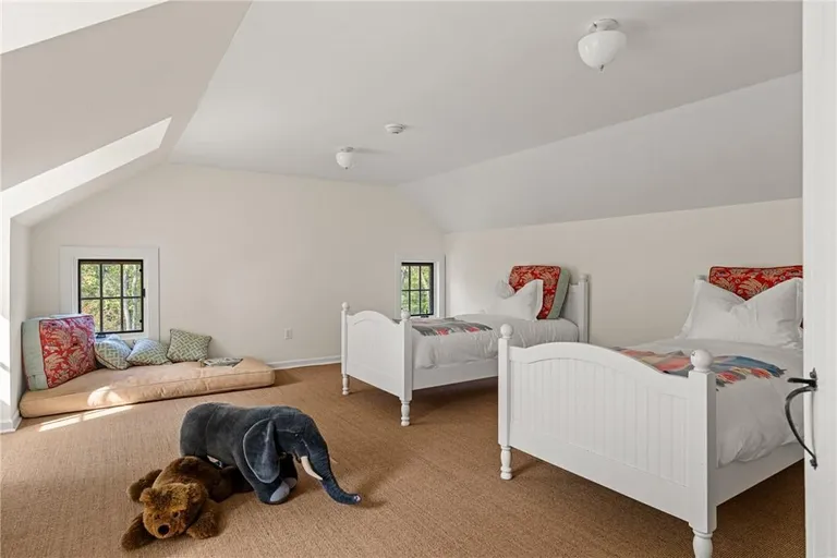 Hudson Valley Real Estate | View 836 Duell Road | room 30 | View 31