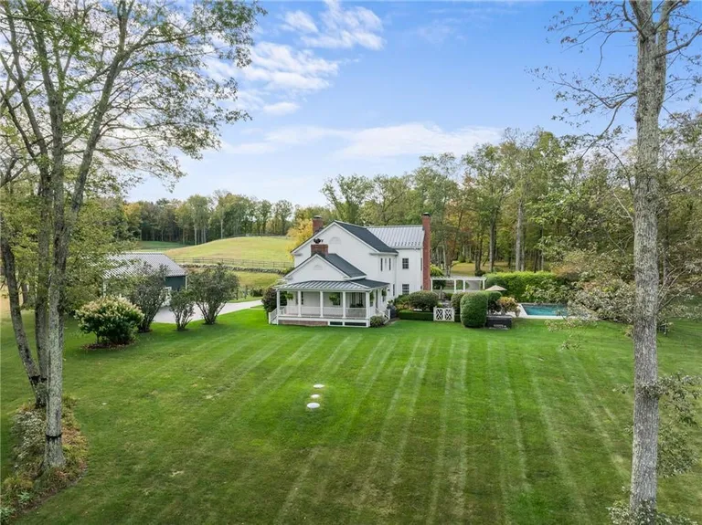 Hudson Valley Real Estate | View 836 Duell Road | room 1 | View 2