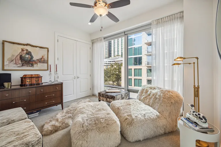 The Woodlands Real Estate | View 2047 Westcreek Lane #402 | room 10 | View 11