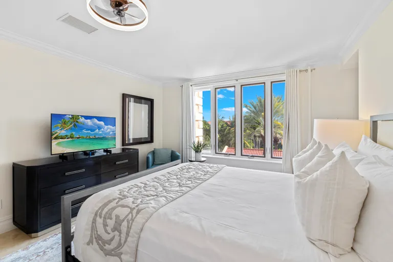 Turks and Caicos Real Estate | View Grace Bay Road and Princess Drive | 10 | View 13