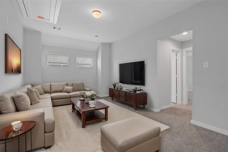 New York City Real Estate | View 2535 Forest Cedar Lane | room 8 | View 9