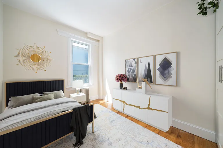 New York City Real Estate | View 27 Pierce Ave Unit# 1 | room 5 | View 6