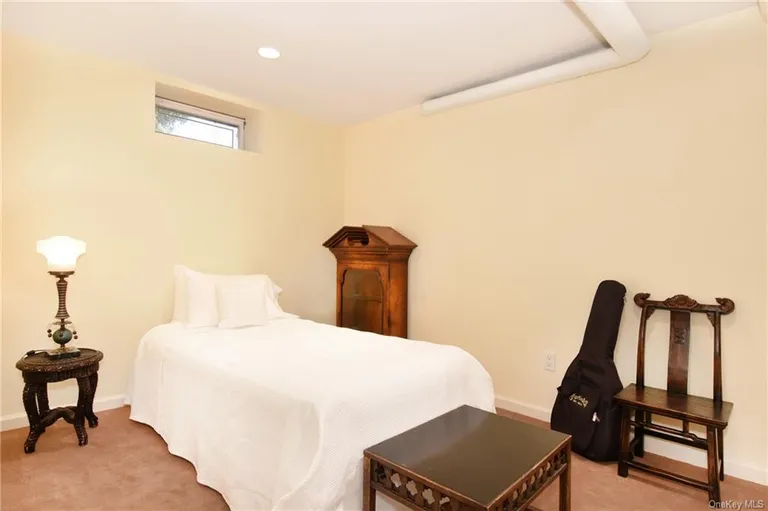 New York City Real Estate | View 2 Park Road | room 24 | View 25