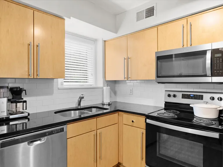 New York City Real Estate | View 229 N Dotger Avenue #E16 | room 12 | View 13