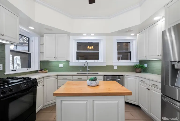 Denver Real Estate | View 1827 N Bellaire Street | room 10 | View 11