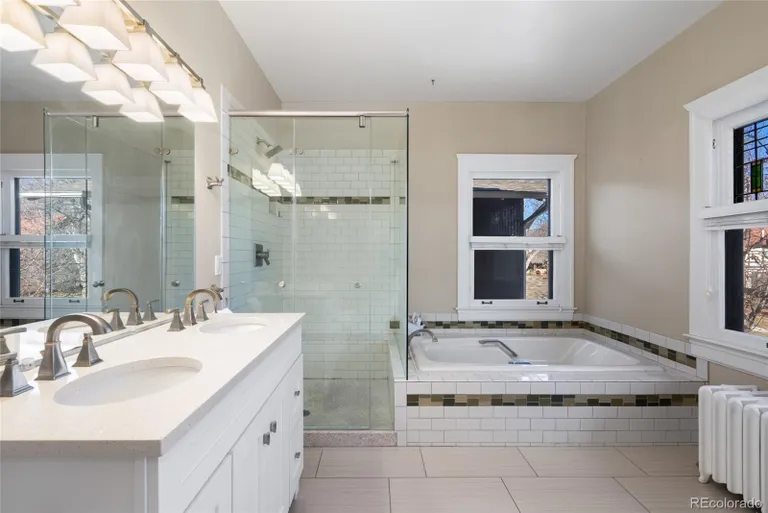 Denver Real Estate | View 1827 N Bellaire Street | room 20 | View 21