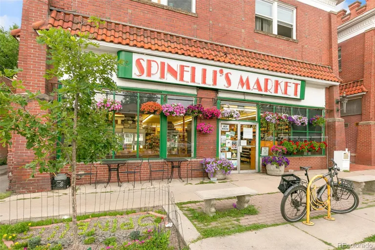 Denver Real Estate | View 1827 N Bellaire Street | room 36 | View 37