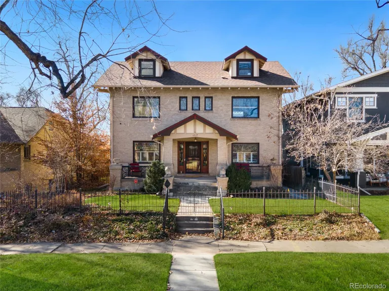 Denver Real Estate | View 1827 N Bellaire Street | 5 Beds, 3 Baths | View 1