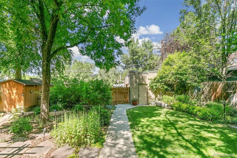 Denver Real Estate | View 1827 N Bellaire Street | room 31 | View 32