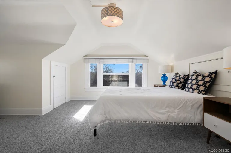 Denver Real Estate | View 1827 N Bellaire Street | room 25 | View 26