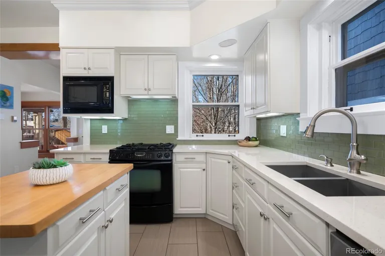 Denver Real Estate | View 1827 N Bellaire Street | room 12 | View 13