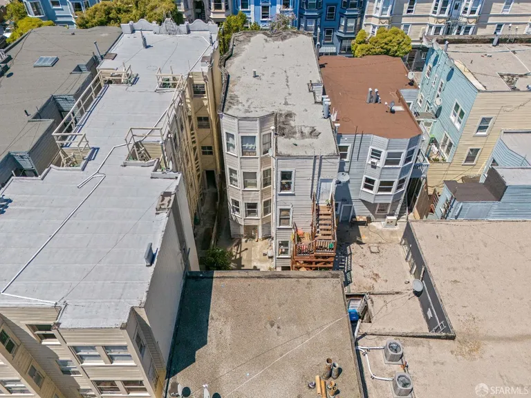 Northern California Real Estate | View 123 Albion | room 42 | View 43