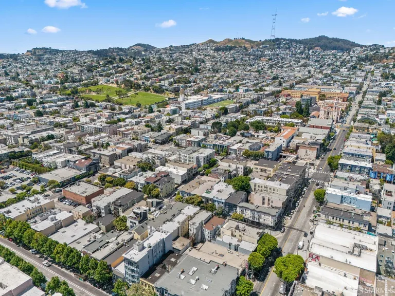 Northern California Real Estate | View 123 Albion | room 45 | View 46