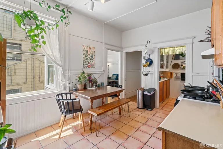 Northern California Real Estate | View 123 Albion | room 14 | View 15