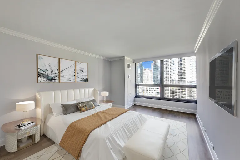 New York City Real Estate | View 360 E Randolph, 1506 | room 4 | View 5