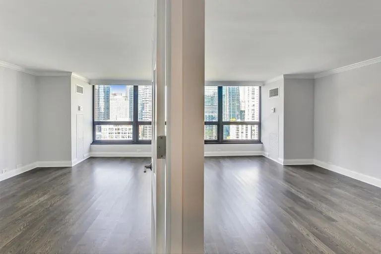 New York City Real Estate | View 360 E Randolph, 1506 | room 18 | View 19