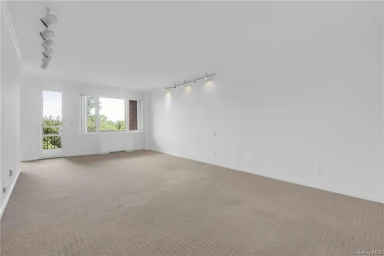 New York City Real Estate | View 16 Rockledge Avenue #2C2 | room 10 | View 11